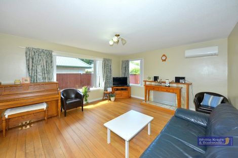 Photo of property in 104 Yaldhurst Road, Sockburn, Christchurch, 8042
