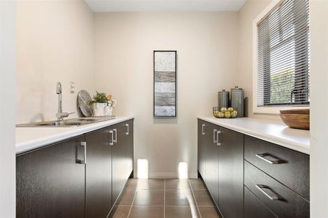 Photo of property in 135b Hutchinson Road, Helensville, 0875