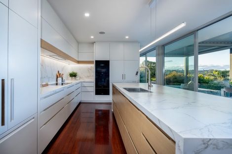Photo of property in 3a Kowhai Road, Mairangi Bay, Auckland, 0630