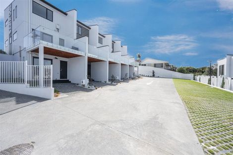Photo of property in 1/735 East Coast Road, Browns Bay, Auckland, 0630