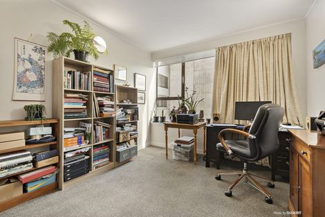 Photo of property in Hobson Court Flats, 33/70u Hobson Street, Thorndon, Wellington, 6011
