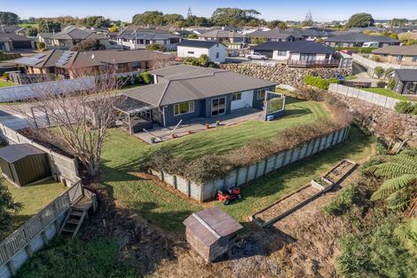 Photo of property in 28a Jules Crescent, Bell Block, New Plymouth, 4312