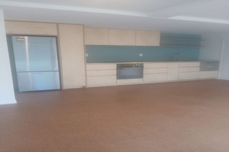 Photo of property in 36 Shandon Road, Vauxhall, Dunedin, 9013