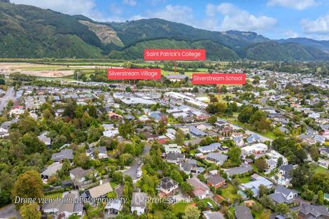 Photo of property in 8 Sunbrae Drive, Silverstream, Upper Hutt, 5019