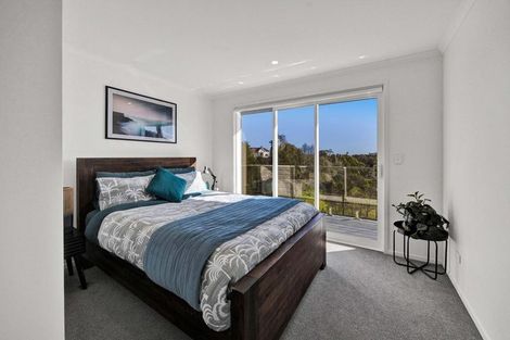 Photo of property in 284 Frankley Road, Ferndale, New Plymouth, 4310