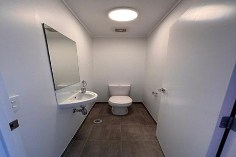 Photo of property in 87 Battalion Drive, Papakura, 2110