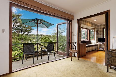 Photo of property in 11 Paturoa Road, Titirangi, Auckland, 0604