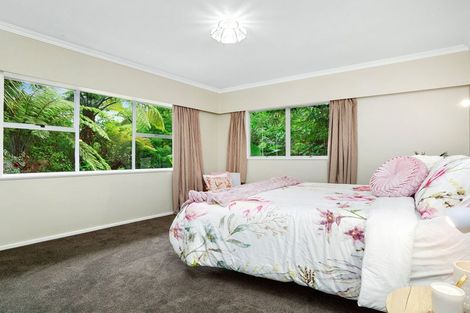 Photo of property in 23 Vista Crescent, Maoribank, Upper Hutt, 5018