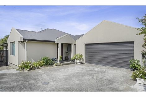 Photo of property in 865a Ferry Road, Woolston, Christchurch, 8023