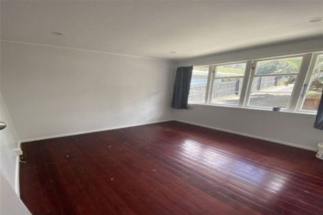 Photo of property in 28 Northfield Road, Waitakere, Auckland, 0816