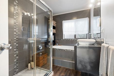 Photo of property in 32 Willow Avenue, Stoke, Nelson, 7011