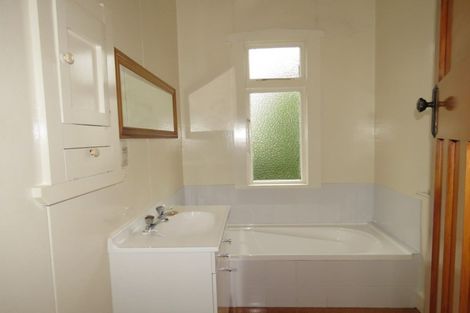 Photo of property in 136 Peel Street, Westport, 7825