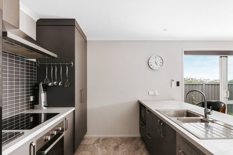 Photo of property in 20 Watene Way, Welcome Bay, Tauranga, 3112