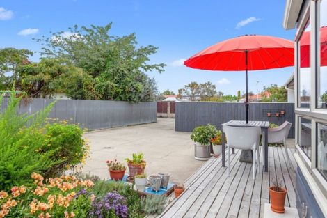 Photo of property in 25a Farnworth Crescent, Whakatane, 3120