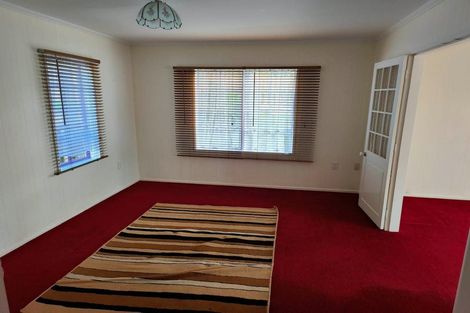 Photo of property in 70 Thurleigh Grove, Karori, Wellington, 6012