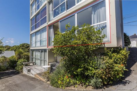 Photo of property in 24u3 Patanga Crescent, Thorndon, Wellington, 6011