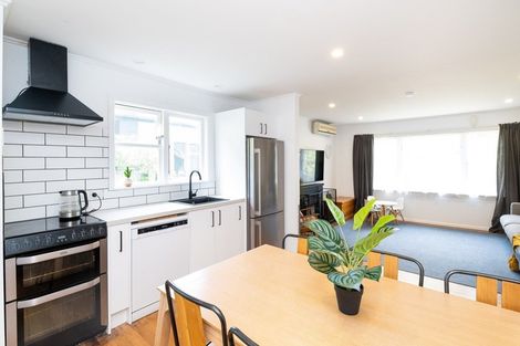 Photo of property in 91 Shakespeare Road, Bluff Hill, Napier, 4110