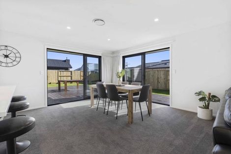 Photo of property in 27 Lockerbie Street, Morrinsville, 3300