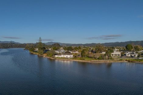 Photo of property in 96 Albert Street, Whitianga, 3510