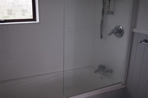 Photo of property in 2/2 Silvan Place, Bell Block, New Plymouth, 4312