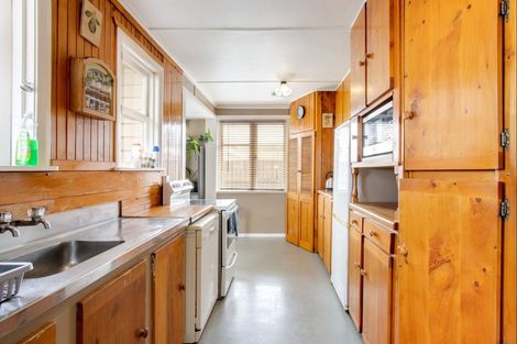 Photo of property in 33 Williams Street, Marewa, Napier, 4110