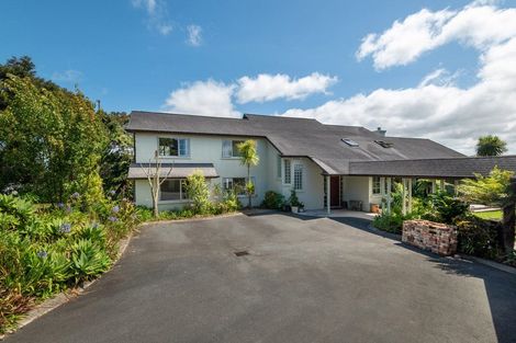 Photo of property in 5 Chatham Avenue, Paremoremo, Auckland, 0632