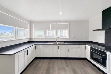 Photo of property in 163 Puriri Street, Castlecliff, Whanganui, 4501