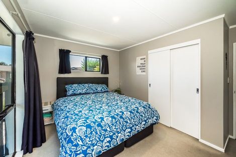 Photo of property in 11 Sunburst Court, Paraparaumu Beach, Paraparaumu, 5032