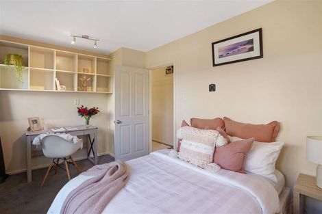 Photo of property in 18 Cranbrook Avenue, Burnside, Christchurch, 8053