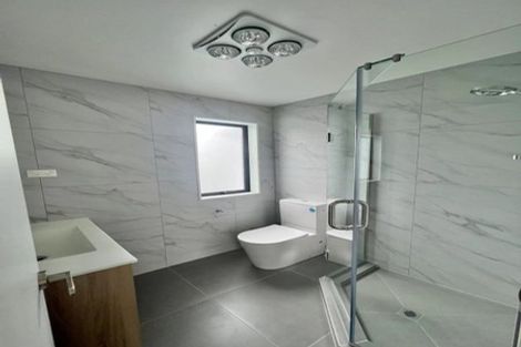 Photo of property in 35d Cedar Heights Avenue, Massey, Auckland, 0614