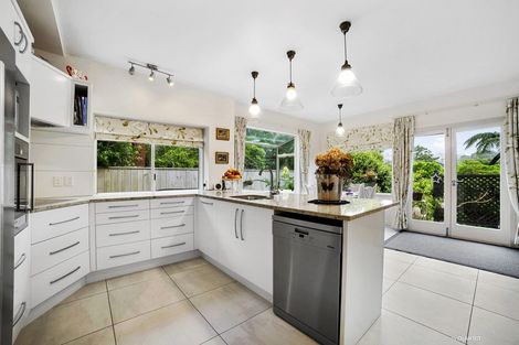 Photo of property in 101 Simla Crescent, Khandallah, Wellington, 6035