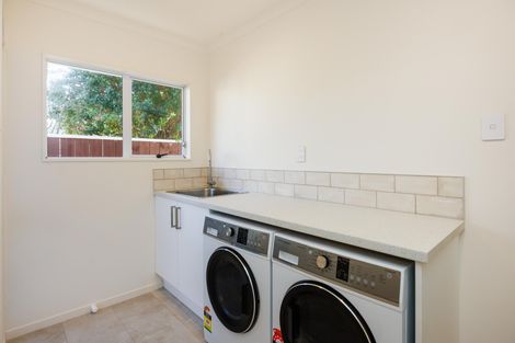 Photo of property in 21a Rangitira Avenue, Palmerston North, 4414