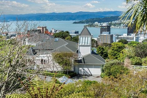 Photo of property in 3 Rawhiti Terrace, Kelburn, Wellington, 6012