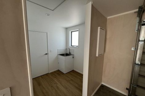 Photo of property in 1 Wheeler Place, Upper Vogeltown, New Plymouth, 4310