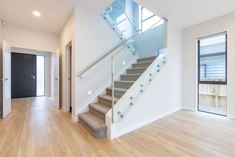 Photo of property in 29 Toanui Road, Hobsonville, Auckland, 0616