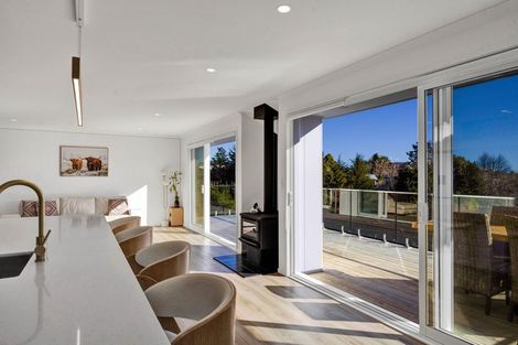 Photo of property in 284 Frankley Road, Ferndale, New Plymouth, 4310