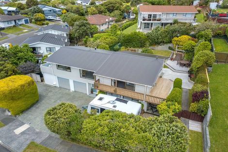 Photo of property in 4 Latitude Close, Whitby, Porirua, 5024
