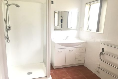 Photo of property in 186 Old Wairoa Road, Papakura, 2110