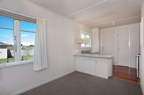 Photo of property in 11 Totara Street, Marton, 4710