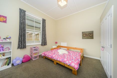 Photo of property in 13 Sandilands Street, Feilding, 4702