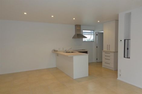 Photo of property in 2/32 Cranmer Square, Christchurch Central, Christchurch, 8013
