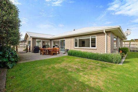 Photo of property in 92 Smart Road, Glen Avon, New Plymouth, 4312