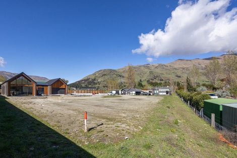 Photo of property in 15 Kamana Rise, Wanaka, 9382