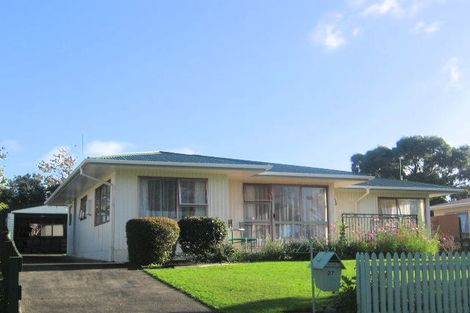 Photo of property in 27 Stillwater Place, Westbrook, Palmerston North, 4412