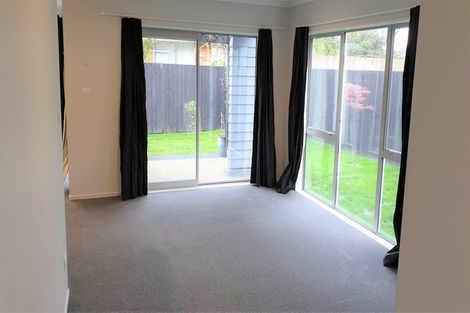 Photo of property in 11u2 Crosher Place, Silverdale, Hamilton, 3216