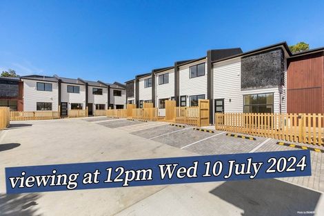 Photo of property in 1/65 Hogans Road, Glenfield, Auckland, 0629