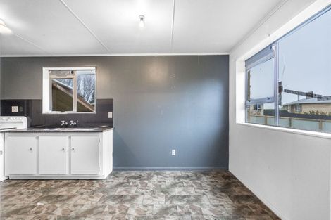 Photo of property in 12 Argyle Street, Kew, Invercargill, 9812