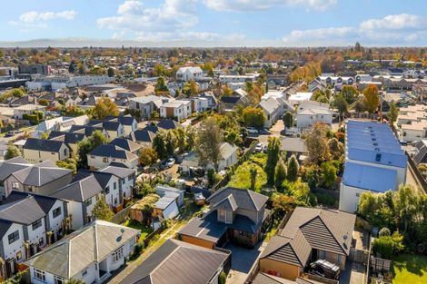Photo of property in 8a Freyberg Avenue, Riccarton, Christchurch, 8011