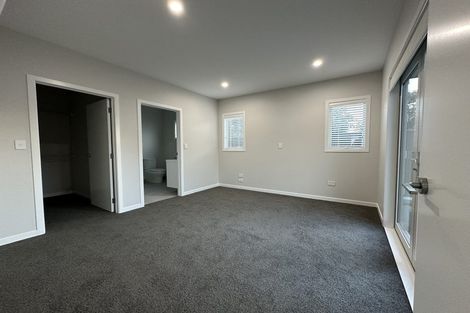 Photo of property in 15 George Yee Place, Taradale, 4112