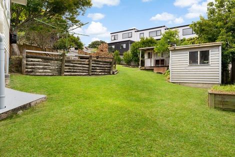 Photo of property in 9 Bowman Road, Forrest Hill, Auckland, 0620